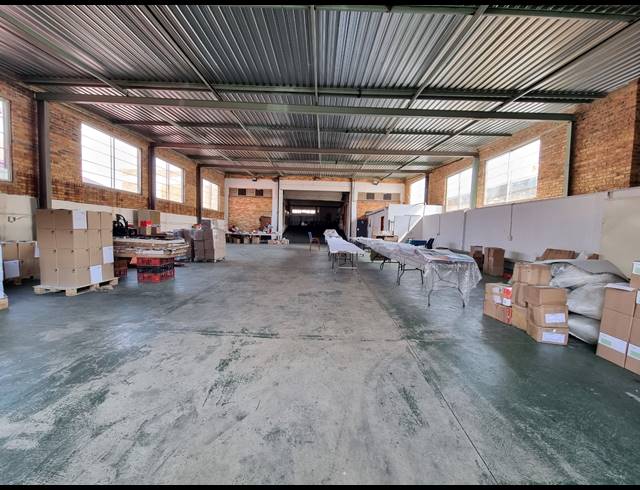 2,310M² FACTORY FOR SALE IN OPHIRTON